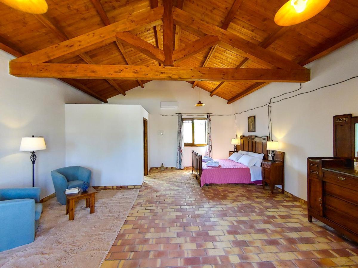 Masseria Crocco Montalbano Ionico Экстерьер фото